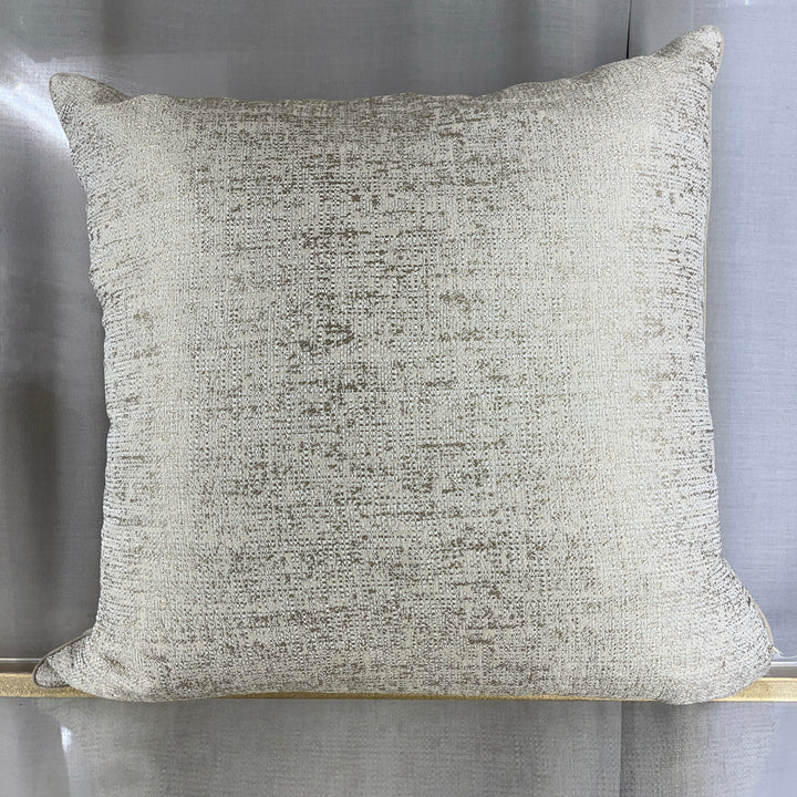Dekokissen mit Glanzeffekt 50×50 – Natur hell
