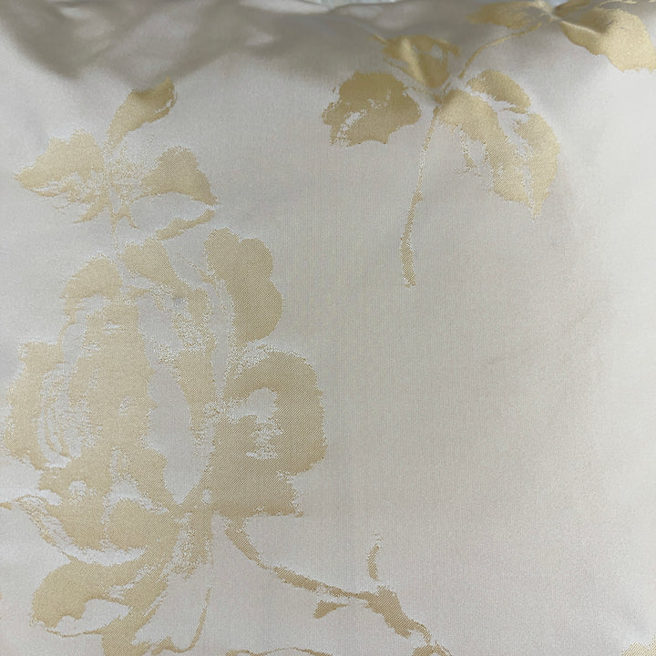 Cuscino in ecopelliccia con ricami floreali 42×42