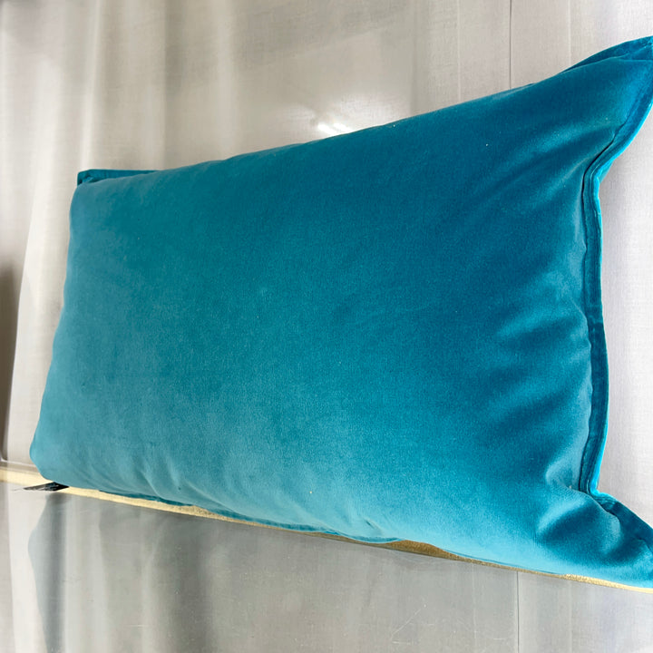Velvet cushion 62×42 – Blue