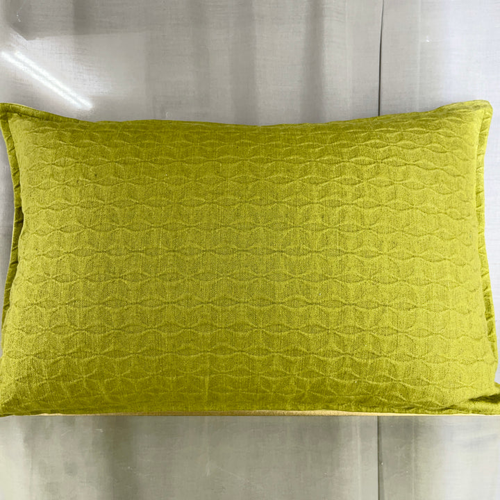 Textured cushion – Green