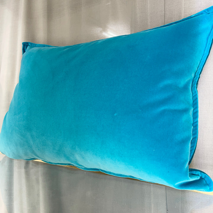 Velvet cushion 62×42 – Blue