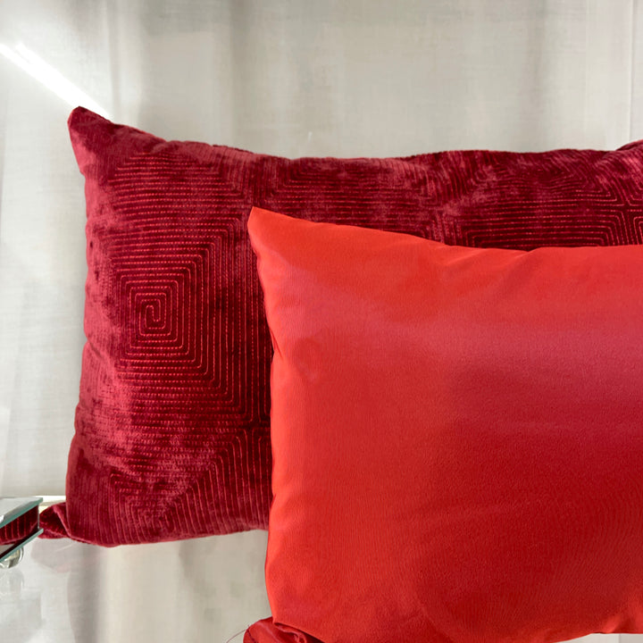 Cuscino piccolo in taffetà 60×30 – Rosso