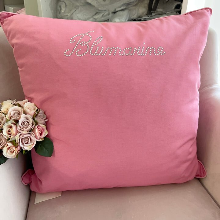 Cuscino satinato Blumarine con logo in strass 60×60