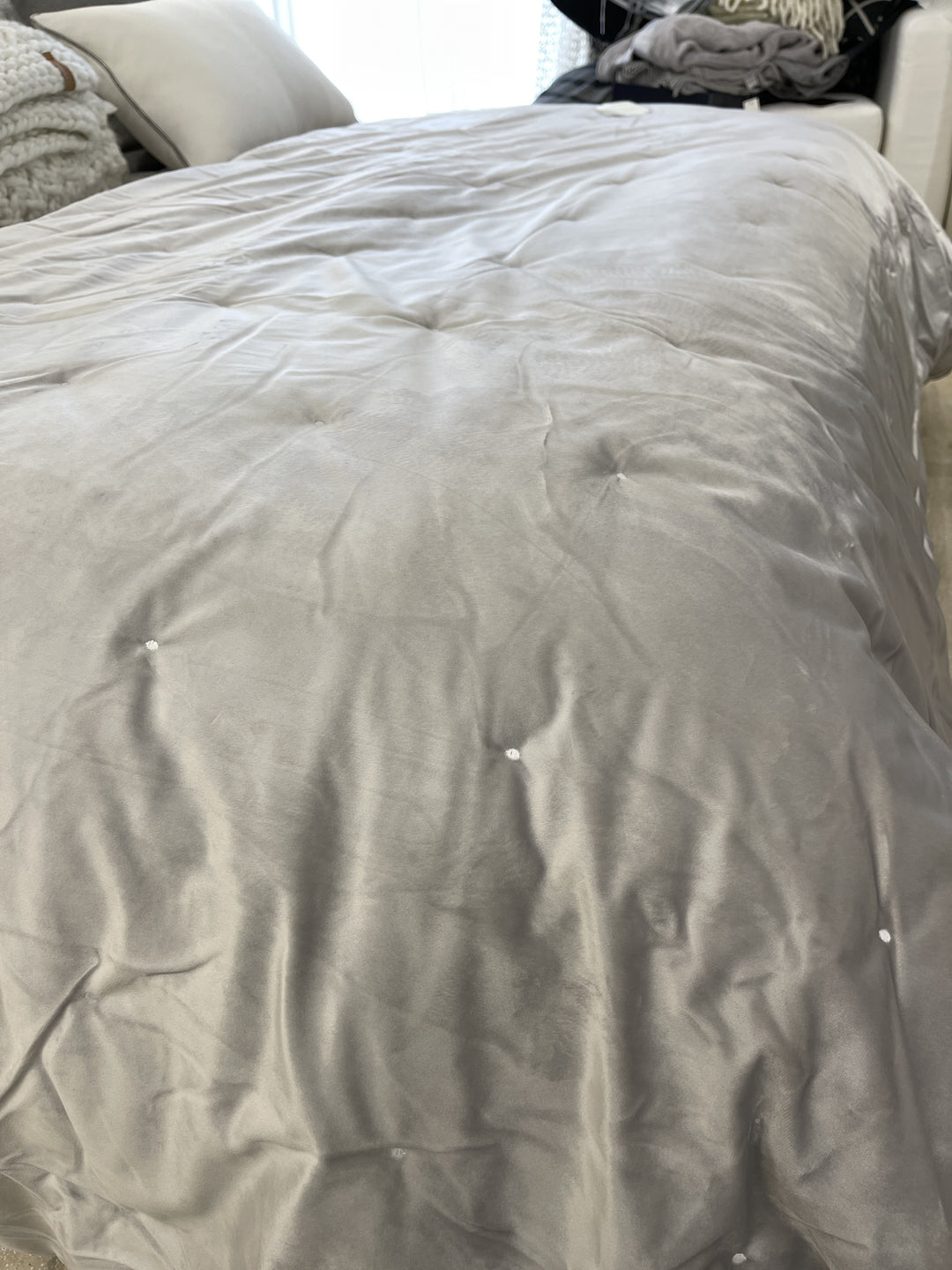 Couette 2 places en velours confectionnée en atelier 270×280