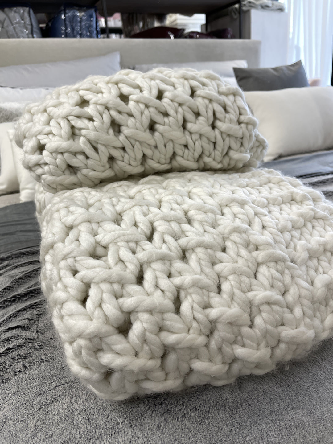 Plaid intrecciato in acrilico e lana 130×200 – Bianco sporco