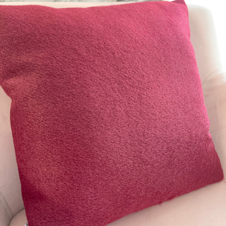 Großes Dekokissen aus Samt 50×50 – Rosa